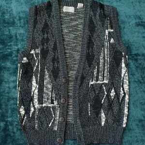 Vintage Method Gray Patterned Knit Button Cardigan Vest Size Medium